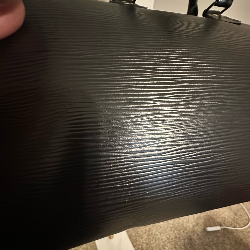 Authentic Louis Vuitton Speedy 35 - Picture 14 of 16
